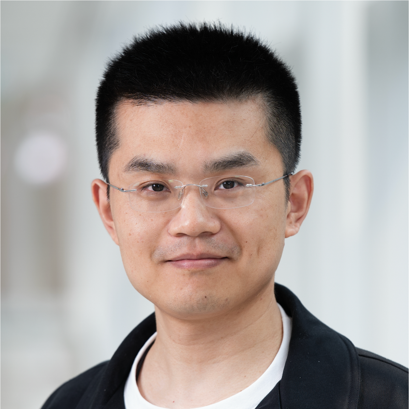 Dr. Vincent Yongheng Wang